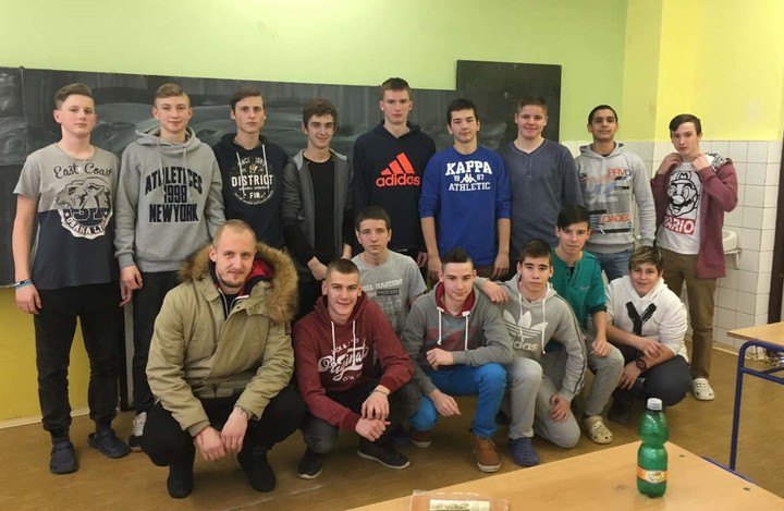 „Rytieri“ rozdávali vysvedčenia